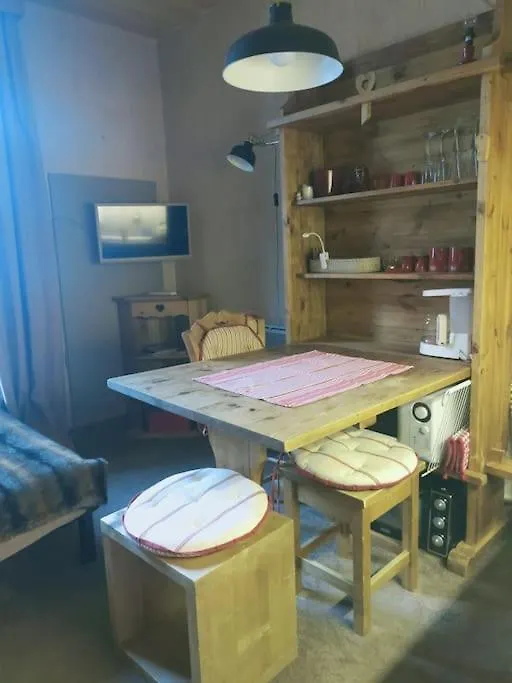 Cocon Vintage, 2 A 3Pers, Local A Ski, Pieds Des Pistes Isola France